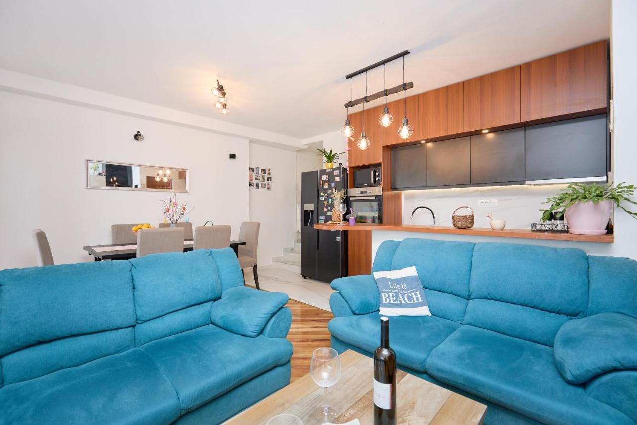 Stiga 4 - New 2 Bedroom Apartment Babino Polje Dış mekan fotoğraf