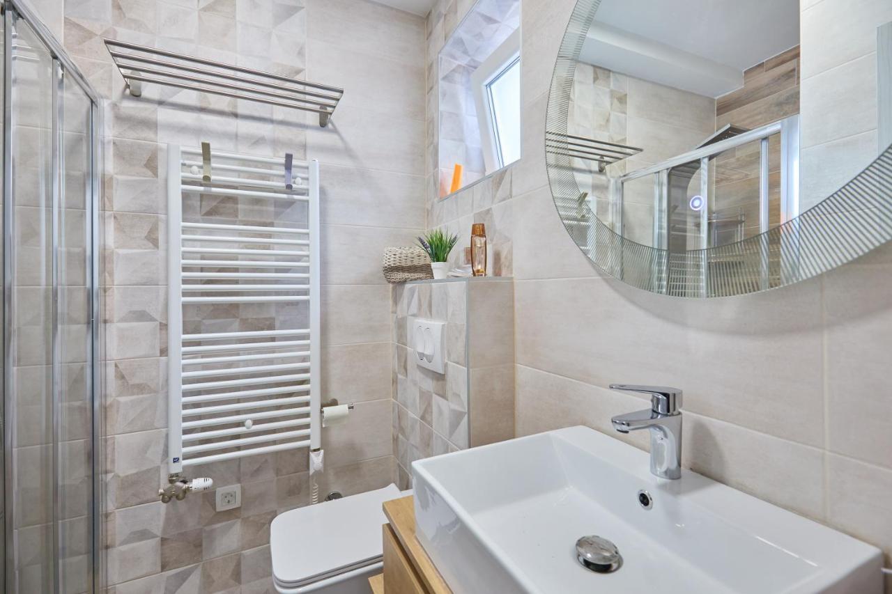 Stiga 4 - New 2 Bedroom Apartment Babino Polje Dış mekan fotoğraf