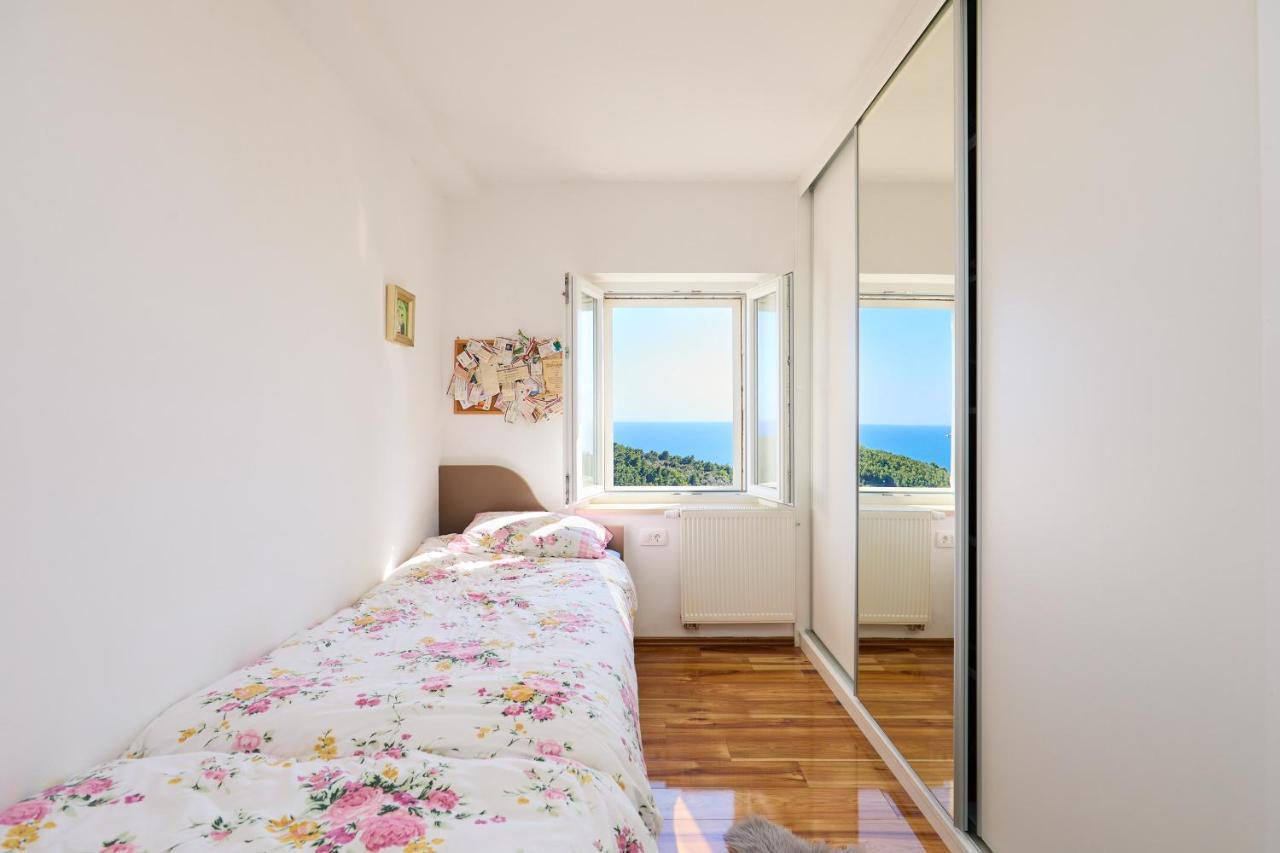 Stiga 4 - New 2 Bedroom Apartment Babino Polje Dış mekan fotoğraf